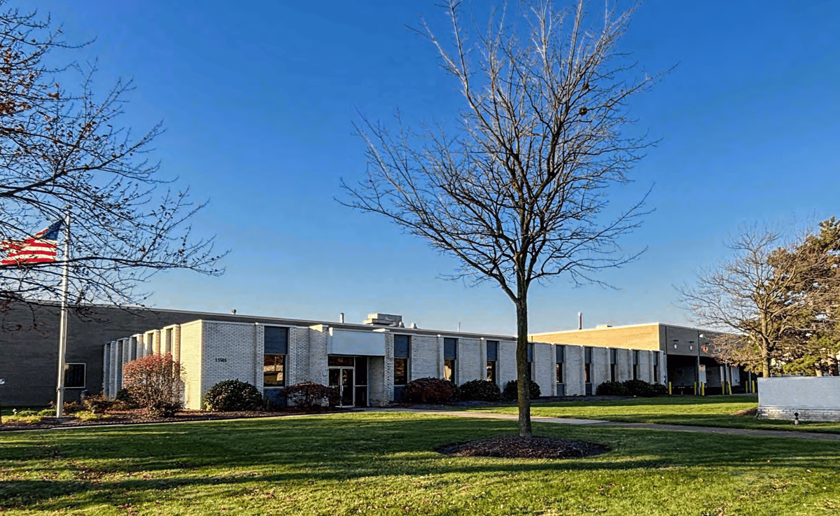 15501 Industrial Pkwy. | Cleveland