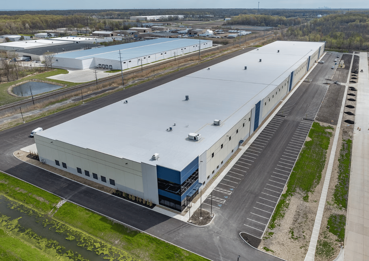 37988 Avon Commerce Pkwy. | Avon