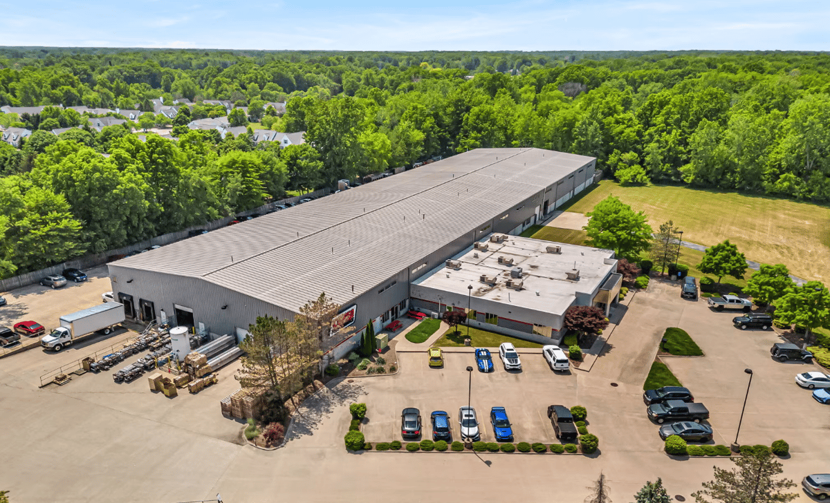 140 Blaze Industrial Pkwy. | Berea