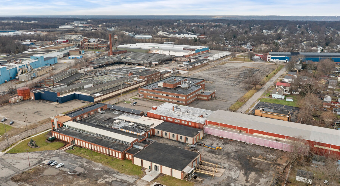 408 & 310 Dana St. | Warren