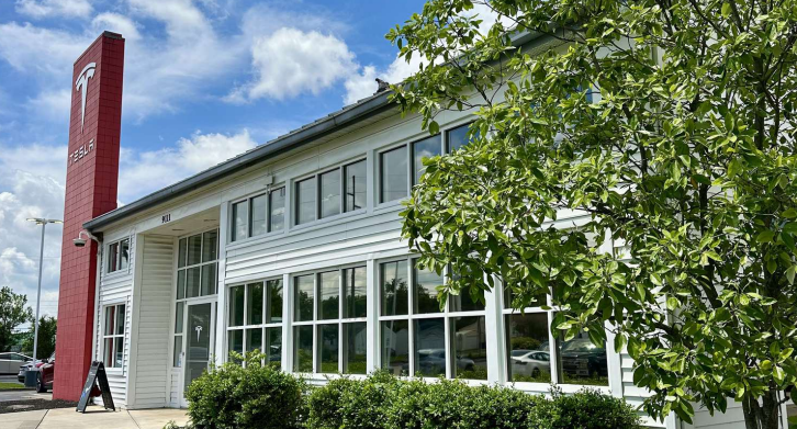 9111 Blue Ash Rd. | Cincinnati