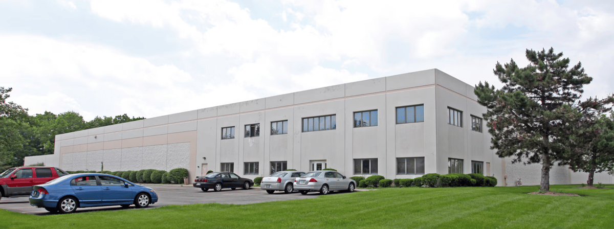 875 Center Dr. | Vandalia