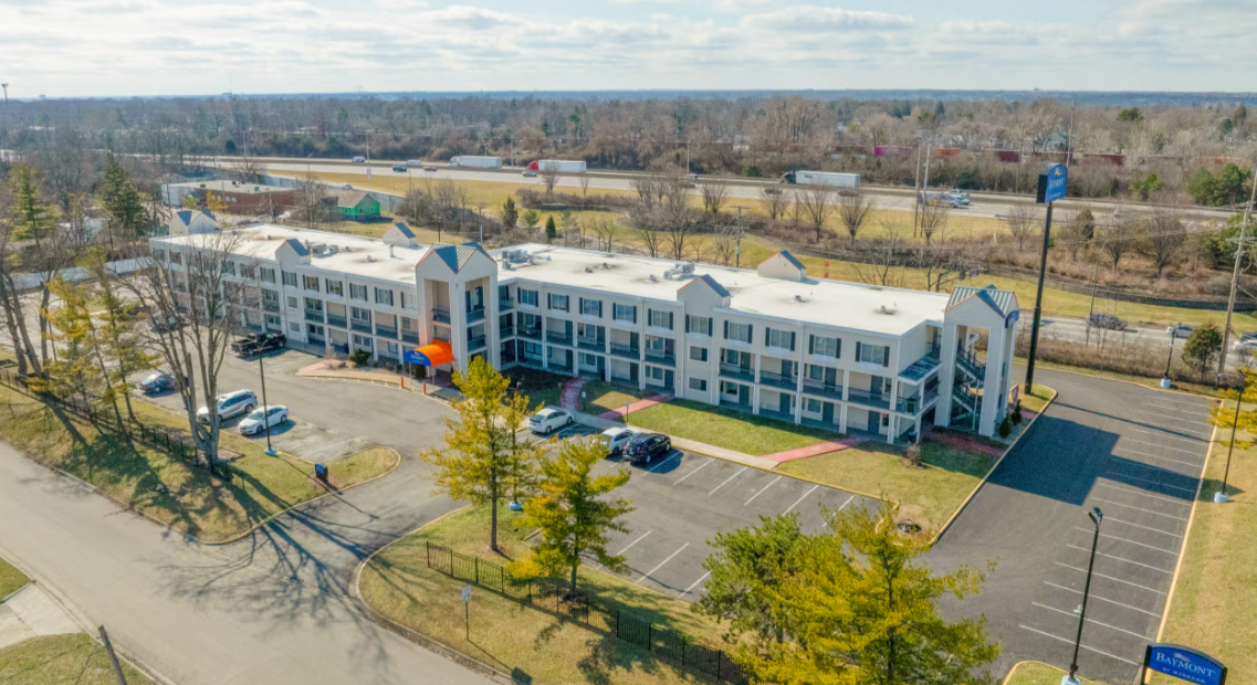 887 Morse Rd. | Columbus