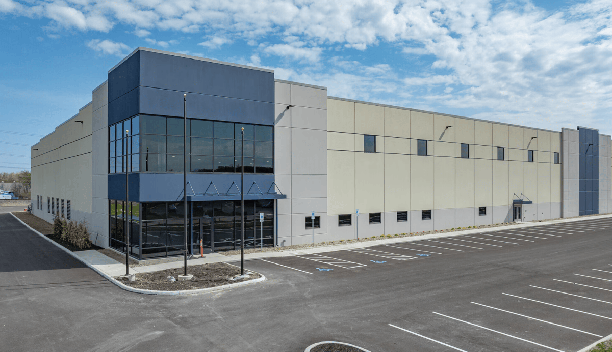 37988 Avon Commerce Pkwy. | Avon